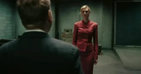 Just How Tall Is Elizabeth Debicki in Tenet?