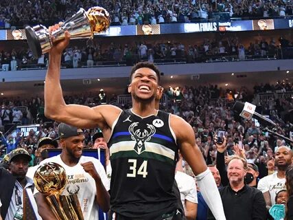 Giannis Antetokounmpo Orders 50-piece at Chick-Fil-A, Unders
