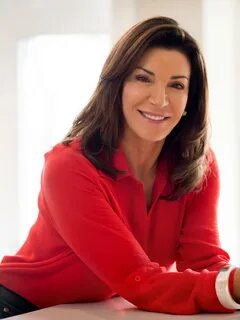 Hilary Farr Picture Gallery - Фото база