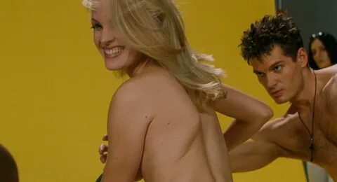 Bridgette Wilson, Catherine Keener - The Real Blonde - 1080p. 