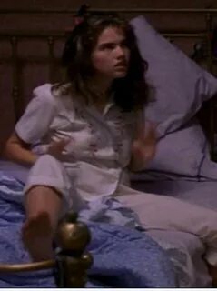 Heather Langenkamp Feet (10 photos) - celebrity-feet.com