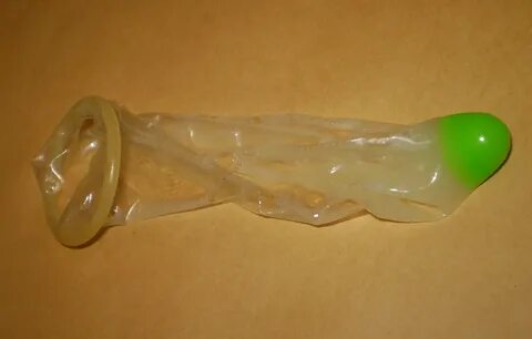 Tiedosto:Glow in dark condom.jpg - Wikipedia