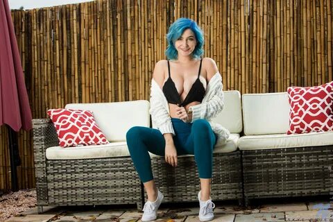 Wallpaper : women, blue hair, Nubiles net, bamboo, couch, pillow, sneakers, Skye