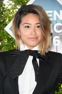 Gina Rodriguez Layered Razor Cut - Gina Rodriguez Looks - St