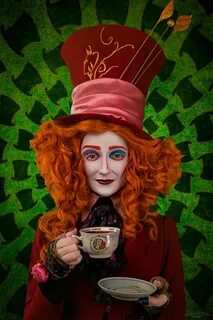 Russian Cosplay: Mad Hattress (Alice in Wonderland series) G