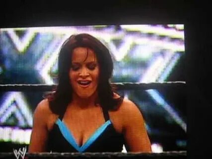 Molly Holly is sexy. - YouTube