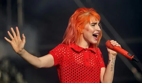 Hayley Williams Net Worth 2020, Songs, Awards, Sibings, Age,