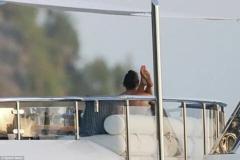 Kendall Jenner and Harry Styles holiday on St Barts yacht in