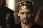 Production Stills - 13 - Tom Hiddleston Online