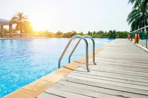 Swimming Pool Injuries and How to Avoid Them Perry Charnoff 