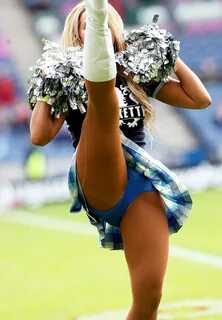 Cheerleader - Mulheres 18