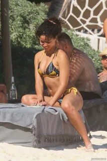 Leaked Alisha Wainwright Ass And Cameltoe Bikini Thong Photo