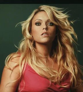 Fashion Celebrity: Hot Jennie Finch Pictures, Sexy Jennie Fi