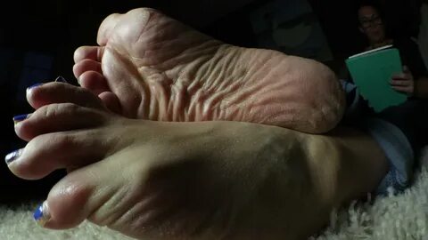 Hypnotic Footworkz в Твиттере: ""Wrinkly soles turn you on."