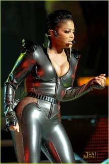 Janet Jackson Gets 'Up Close & Personal' in Toronto: Photo 2