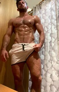 Zac Smith Top 1% on OnlyFans в Твиттере: "So who’s going to 