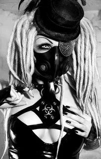 Pin by Kristina Delfosse on Fashion Cybergoth, Goth girls, P