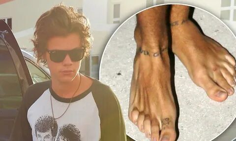 nemotorný chaos Dítě harry styles leg tattoo kuře Úcta hlasi