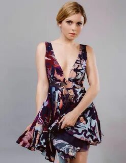 Beautiful Rose McIver in a beautiful dress "@imrosemciver: A