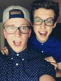 troye sivan and tyler oakley - Google Search Troyler, Tyler 