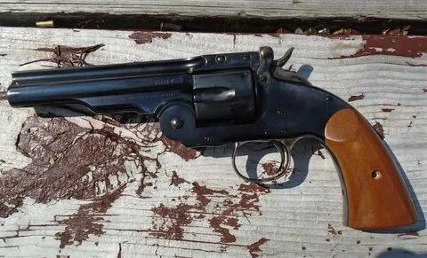 Uberti Wells Fargo Schofield revolver