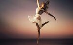 Female Dancer Wallpapers - 4k, HD Female Dancer Backgrounds 