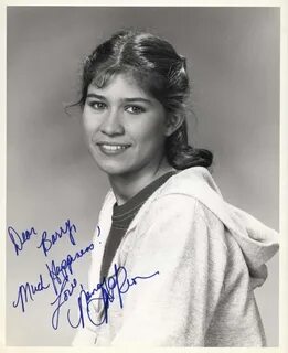 Nancy McKeon Pictures in an Infinite Scroll - 22 Pictures