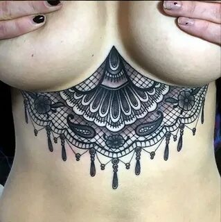 Секси-тату под грудью для девушек foto tattoo ТАТУ