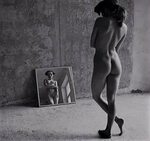 artistic black and white nude or semi-nude pics gallery 118/