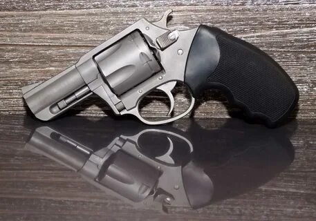 EAA Windicator -.38 Special /.357 Magnum Revolver " Shooting