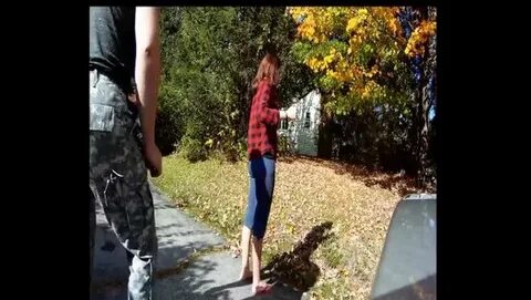 Girl Pantsed In The Park - video Dailymotion