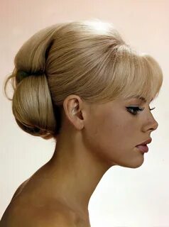 Britt Ekland Wedding hair inspiration, Hair styles, Vintage 