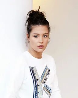 Adèle Exarchopoulos Pictures. Hotness Rating = 9.26/10