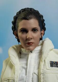 Review and photos of Star Wars ESB Hoth Princess Leia Sixth 