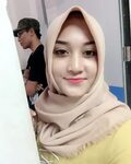 Foto Mahasiswi Aceh Cantik Berjilbab - CantikaMagz