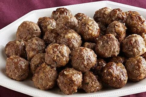 Want to know how to make the best (and easiest) meatballs? T