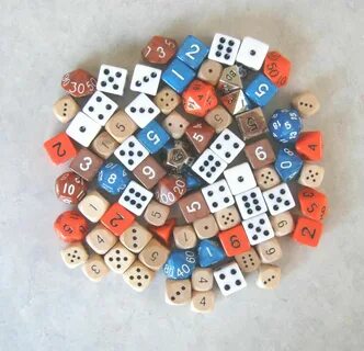 3 Pounds of Random RPG 72*以 上 節 約 DD Bulk assorted Dice lot.