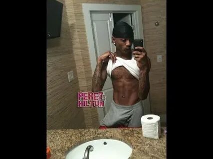 Soulja Boy Shows Off Giant Penis in Twitter Picture - YouTub