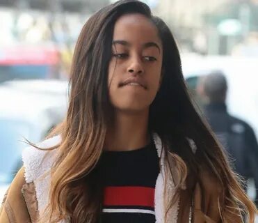 Malia Obamas 49 Hot Photos Are So Damn Sexy That We Dont Deserve Her.