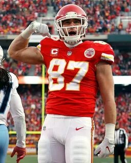 He's a tight end for the NFL's Kansas City Chiefs. Nfl playe
