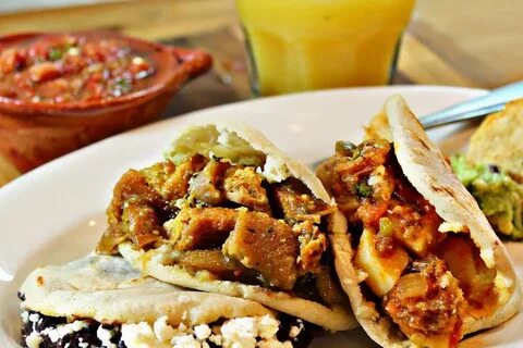 authentic-mexican-gorditas-recipe-1-1 - Mexipes