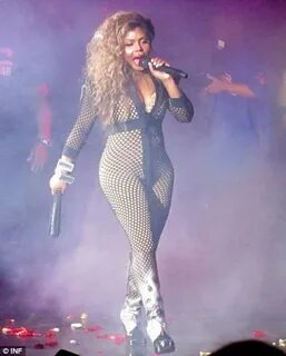Lil' Kim Showed Off Her Ass-ets At Paradise Theater In The B