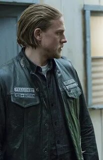 Pin by StasyaMoss on SOA Jax teller haircut, Men haircut sty