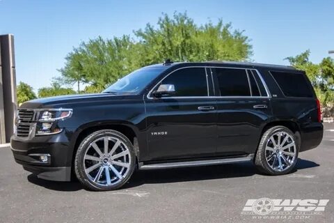 2017 Chevrolet Tahoe with 24" Gianelle Santoneo in Chrome wh