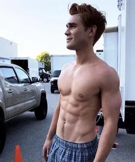 Picture of K.J. Apa in General Pictures - kj-apa-1545676520.