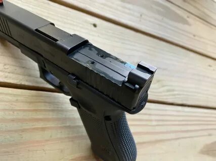 The Complete Glock 19 Gen 5 Review (Everything You Need to K