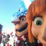 Gru and Lucy at the Macy's Hoilday Parade at Universal Studi