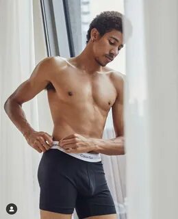 salon contrebande Extraire keiynan lonsdale nude rival estom