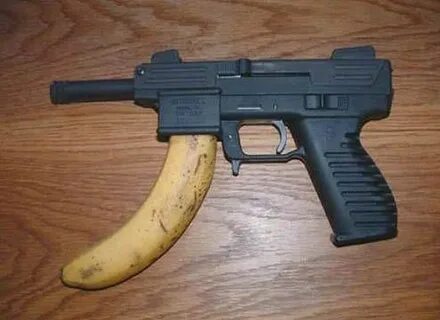 пистолеты, бананы - скачать бесплатные обои / oboi7.com