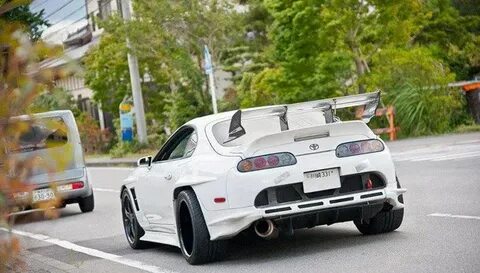 Фотографии удивительной Toyota Supra BroDude.ru